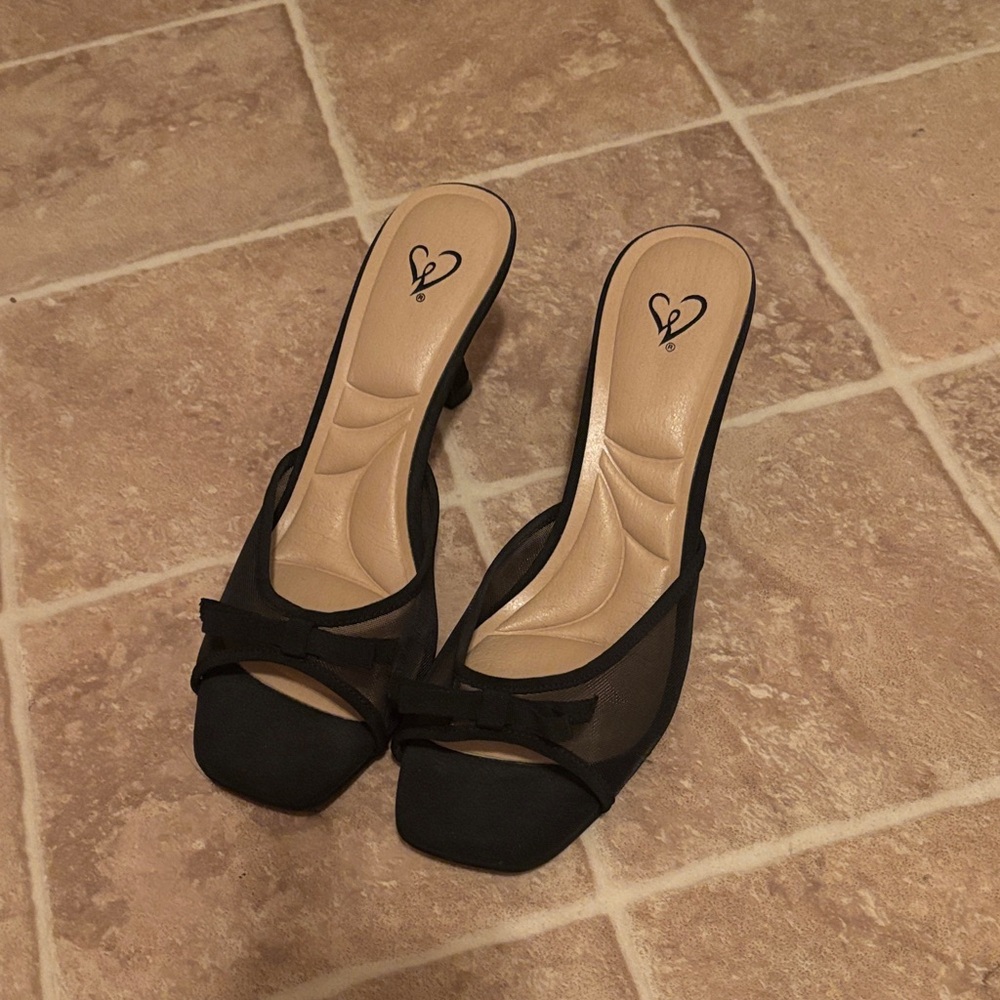Black heels